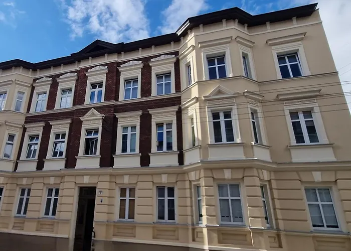 Old Town 아파트 *